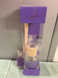 Lavender Diffuser / Essential Oils + Head Massager - NEW-SEALED