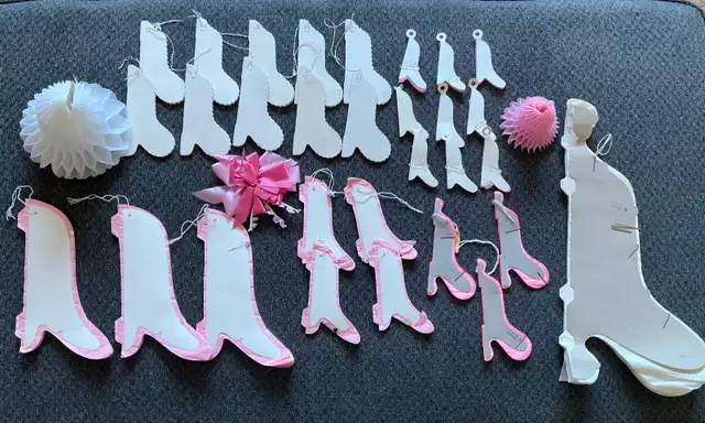 Paper Wedding Bells Vintage Quality Clean Exc