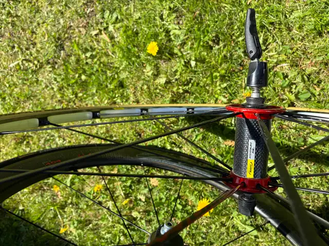 Cervelo P5 Dura Ace Triathlon Bike in Road in Oshawa / Durham Region - Image 5