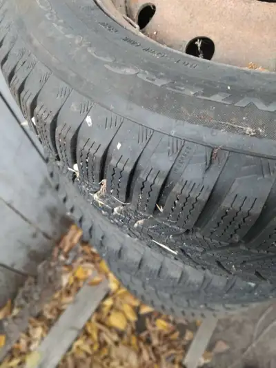 4 set motomaster winter tires.used only last year winter.came off 2009 ford Escape. Almost new.