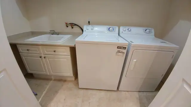 Basement Apartment for RENT in Long Term Rentals in Markham / York Region - Image 10