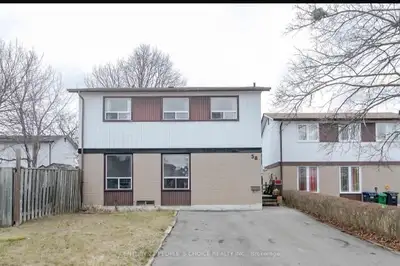 Three car parking, three bedroom one bath available on William and torbram, Brampton. You can move I...