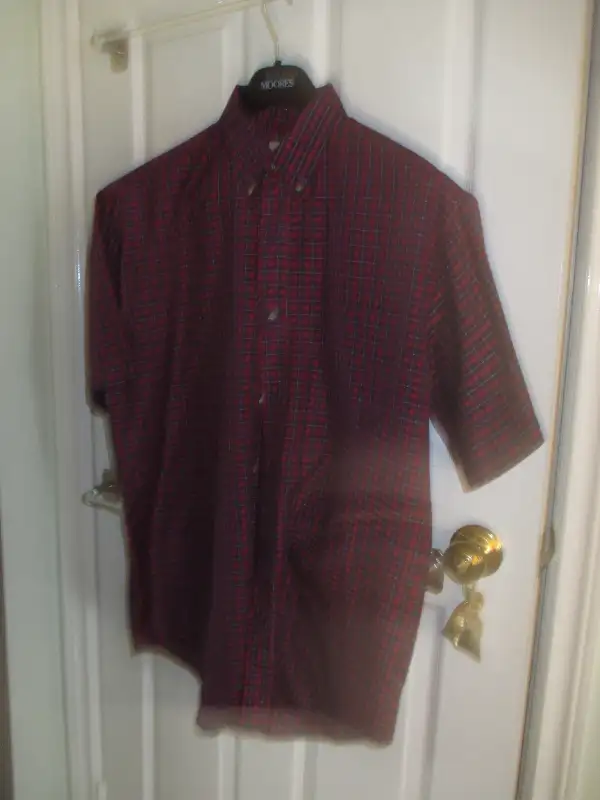 8 Men’s casual Summer shirts - in very good condition in Men's in Oshawa / Durham Region - Image 7