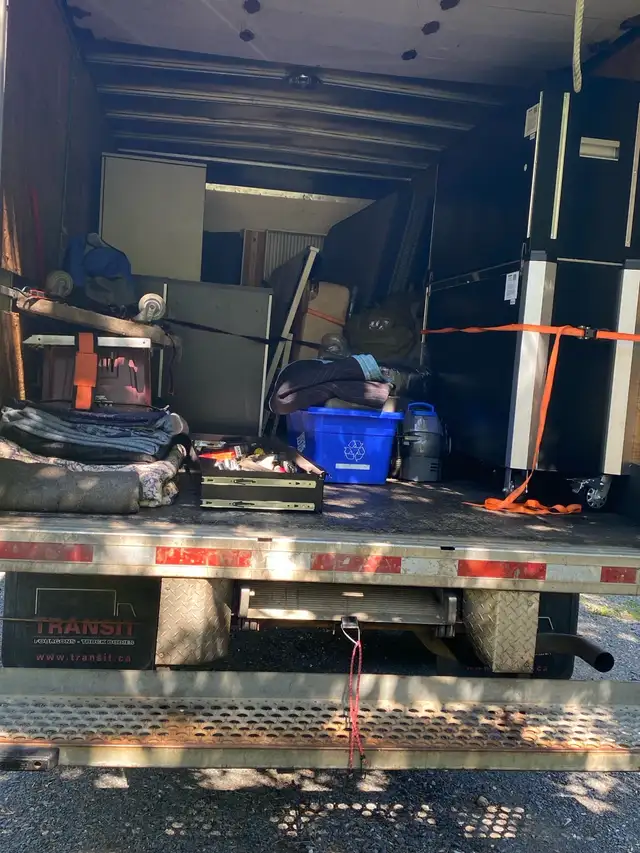 Hero Ottawa mover’s $95 for 2 men and a 16 ft truck 75 no truck63235146332161121