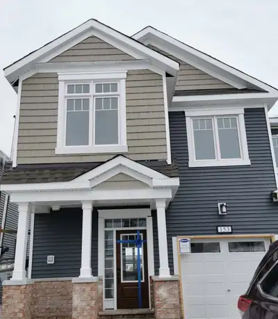 Spacious end unit townhome in Kanata/Stittsville