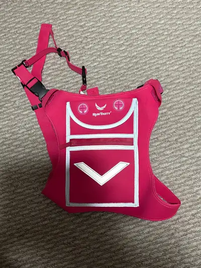 BRAND NEW CONDITION. Product details: About this item: Fabric type 100% Polyester Care instructions...