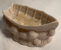 Belleek Boat Salt Dip, 1st Green Mark 1946-1955, Irish porcelain