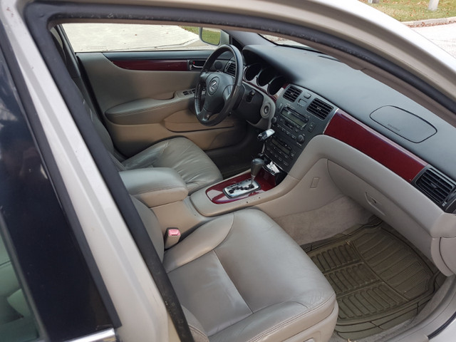 2004 Lexus es330 for sale in Cars & Trucks in Windsor Region - Image 3