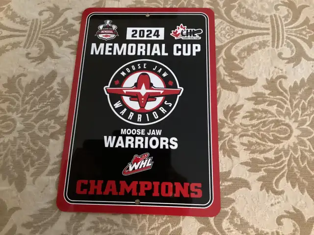 Moose Jaw Warriors Memorial Cup sign. in Arts & Collectibles in Moose Jaw - Image 2