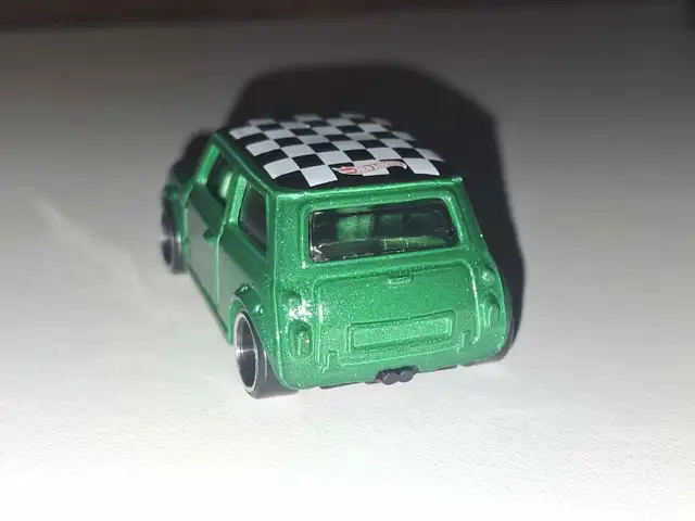 Morris Mini 2020 Hot Wheels multi pack exclusive 64192108700546123