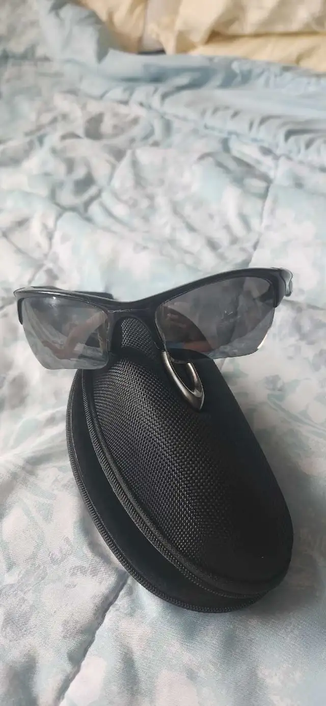 best price for an okley half jacket 2.063782599351553120