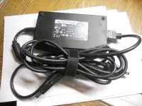 200W Hp(Dell) laptop ac adapter tip 7.4 *5.0mm