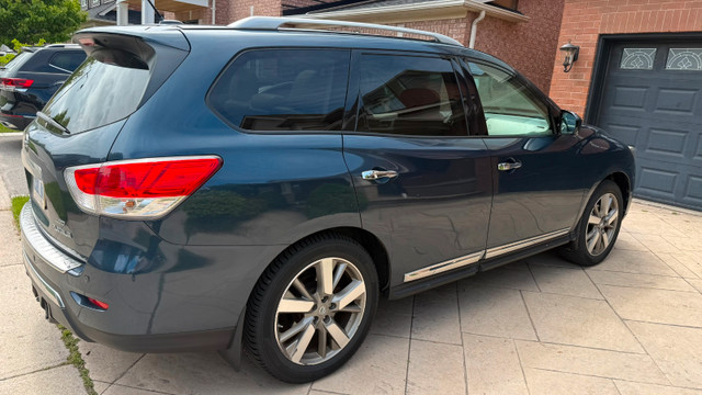 2014 Pathfinder Platinum in Cars & Trucks in Oakville / Halton Region - Image 3
