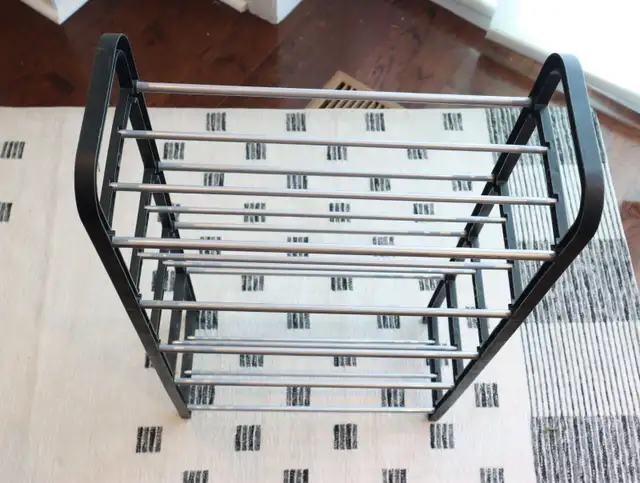 Compact Shoe Rack549315368327598083