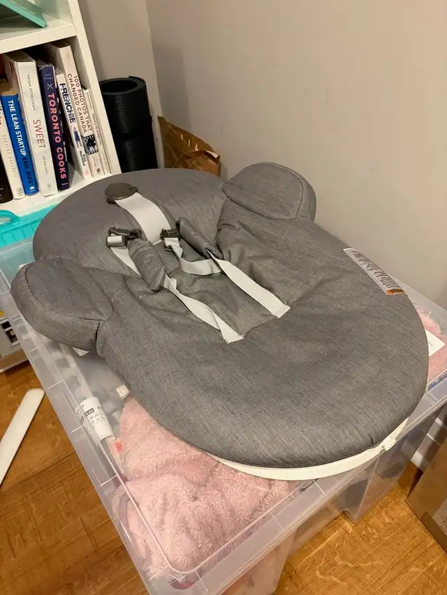 Stokke steps bouncer great condition in Playpens, Swings & Saucers in City of Toronto - Image 5