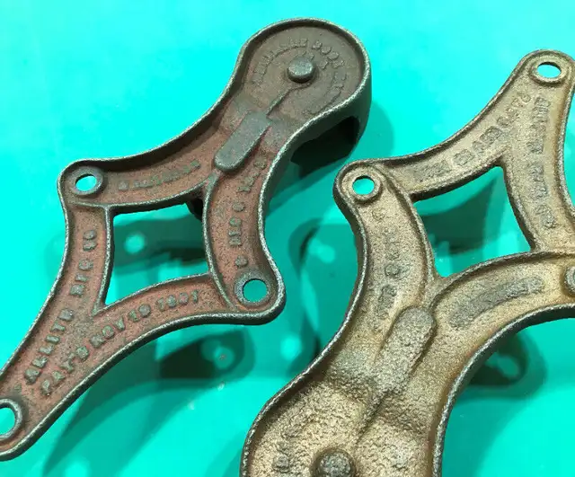 barn sliding hardware - antique barn sliding hardware AllMFGh17 in Hardware, Nails & Screws in Owen Sound - Image 3