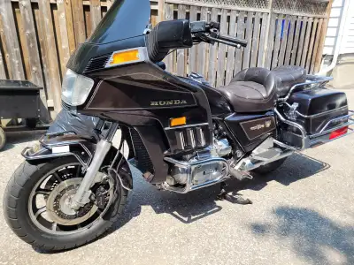 1984 Honda GL1200 Goldwing -New Tires, Wheel Bearings, and Brakes. -New Fork Seals. -New Stator and...