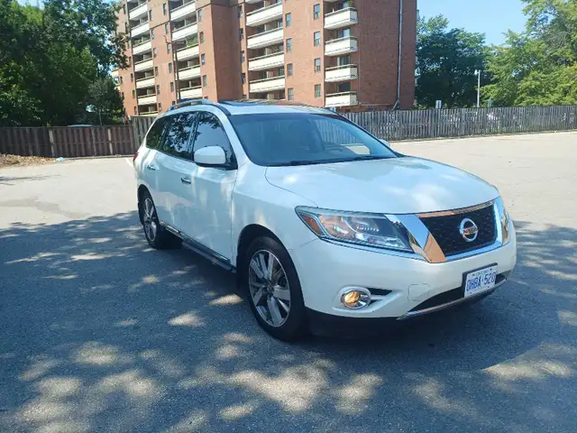 Nissan  Pathfinder