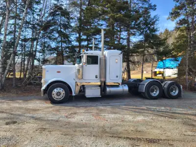 For Sale 2012 Peterbilt 388. Was a car hauler then converted to a hwy truck. ISX cummins 500 cummins...