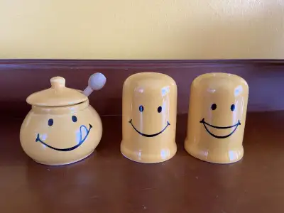 Vintage Rare Ceramic Condiment Set THE MUSTARD SHOP 'SMILEY', View more