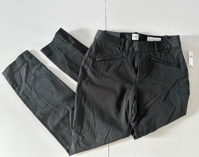 Gap Curvy Skinny Ankle Pants Size 6. NEW w tags in Women's - Bottoms in City of Toronto - Image 2