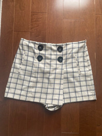 ZARA skorts size XL worn one time (shorts and skirt)