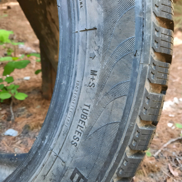 17 inch M+S   215/55R17 Tire in Tires & Rims in Cranbrook - Image 3