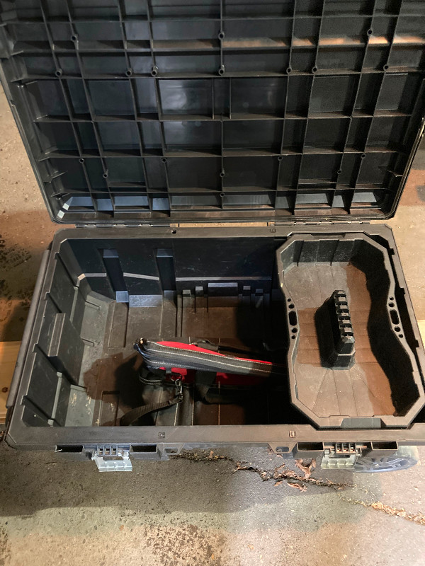 Husky rolling tool box Tool Storage & Benches Winnipeg Kijiji
