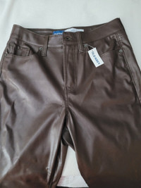 Women's Faux Leather Pants (NWT) - Size 4