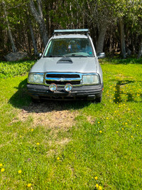 2003 chev tracker