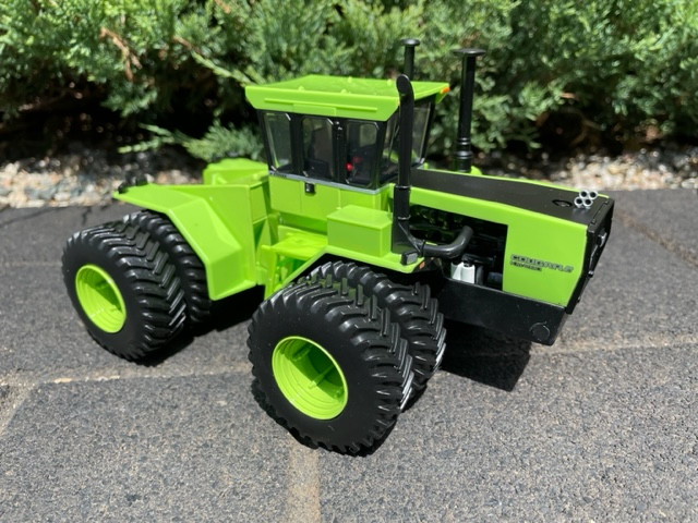 *JUST IN* 1/32 STEIGER COUGAR SERIES IV KM-280 Farm Toy Tractor in Toys & Games in Regina - Image 3