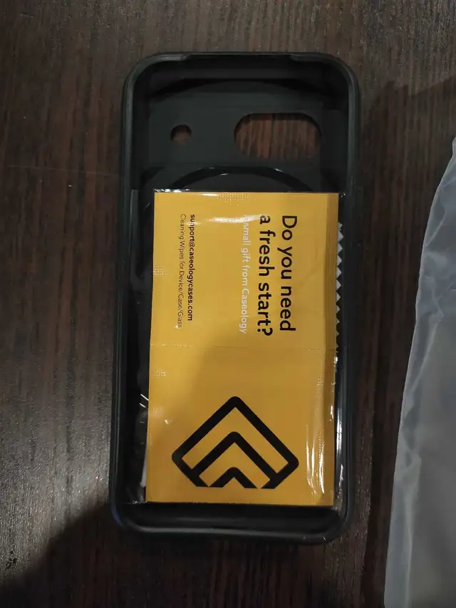 caseology parallax case for pixel 8a and Spigen case in Cell Phone Accessories in St. Catharines - Image 3