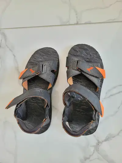 LADIES BROOKS SANDALS, View more