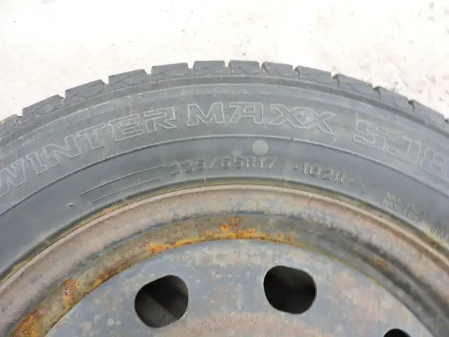 17-Inch Rims 5X4.75 Bolt Pattern With Dunlop Snows  P225/65R17 in Tires & Rims in Stratford - Image 9