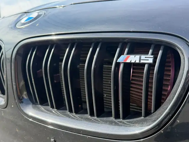 BMW M5 Competition560645625034854402