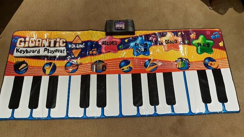 Gigantic Keyboard Playmat | Toys & Games | Mississauga / Peel Region |  Kijiji