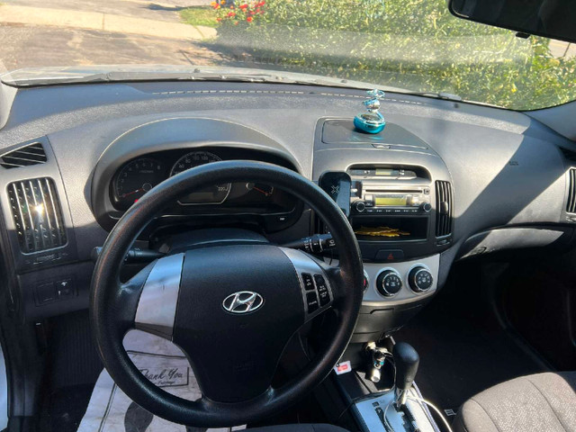 2010 Hyundai Elantra in Cars & Trucks in City of Toronto - Image 2