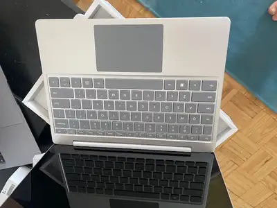 NEW MICROSOFT SURFACE LAPTOP GO 2 PLATINUM 12,5 TOUCH SCREEN, View more