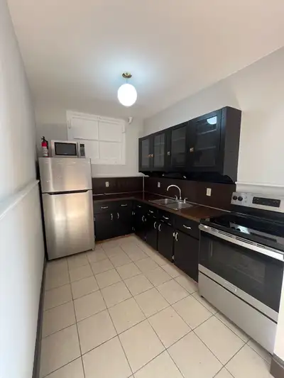 1 Bedroom Apartment, 244 Germain Street Minutes away from everything uptown has to offer, just in ti...