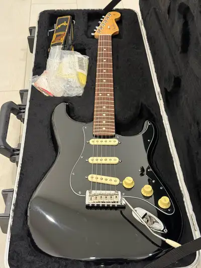 Fender American Standard Strat, View more