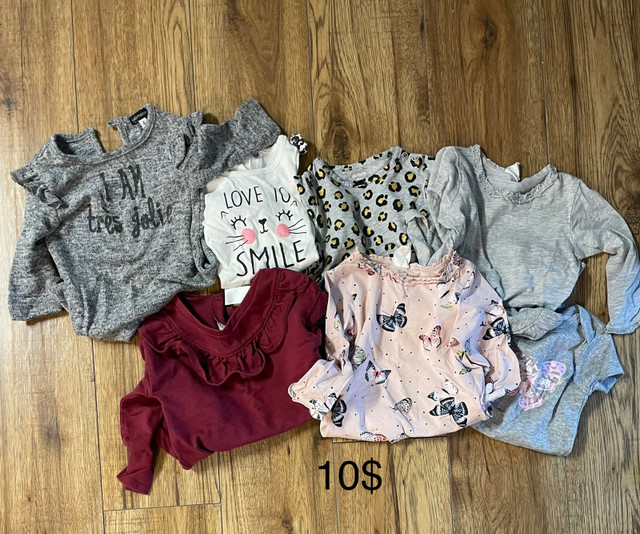Lot baby girl/ Lot chandails bébé fille in Clothing - 9-12 Months in Gatineau