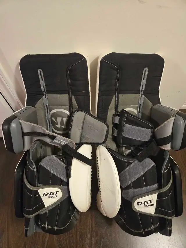 Warrior goalie pads RGT intermediate in Hockey in Markham / York Region - Image 4