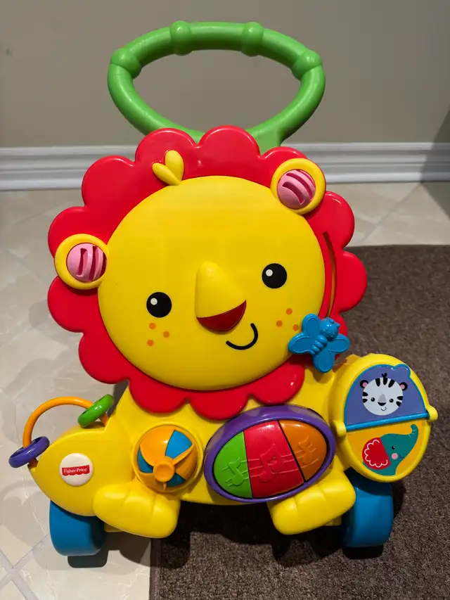 Fisher-Price Musical Lion Walker – Great Condition! in Toys in Ottawa - Image 3