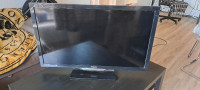 Philips 40" 4000 series lcd TV (with remote)