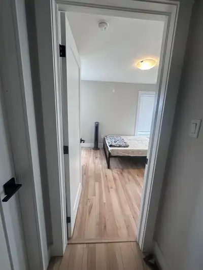 Fully Furnished Private Room in a Safe – All Utili