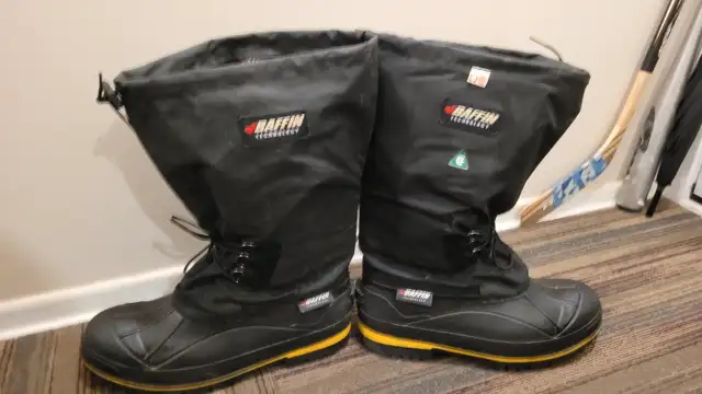 Baffin Driller winter work boots 14 in Men's Shoes in Edmonton - Image 2