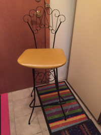 Vintage 1960s Wrought Iron Bar Chair (29" from seat to floor)
