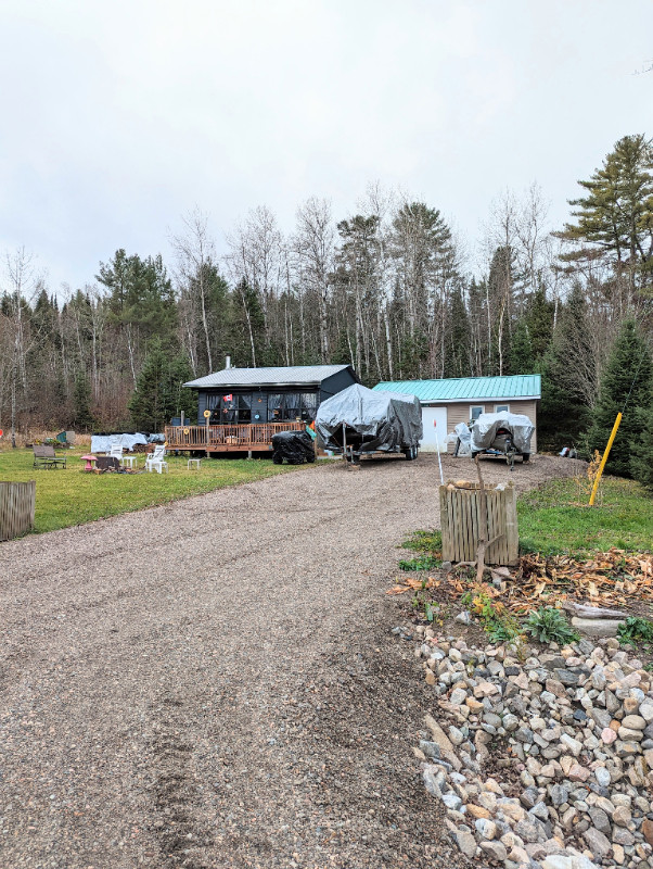 New Price! Cabin on the Ottawa River in Houses for Sale in Petawawa - Image 2