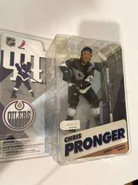 Chris Pronger Signed Oilers Jersey (JSA COA)