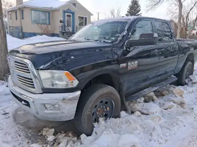 2018 2500 DODGE RAM, HEATED POWER SEATS,HEATED STEERING WHEEL,POWER MIRRORS, POWER REAR WINDOW ,POWE...